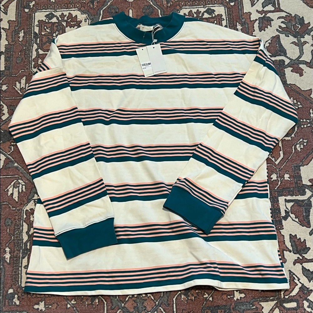 Love, Olive Co sweatshirt